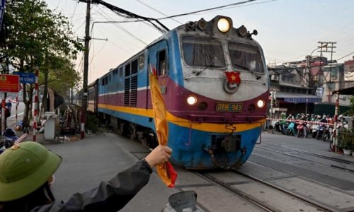 Đường sắt cao tốc Bắc-Nam trị giá 67 tỷ Mỹ kim của Việt Nam: Xây dựng bằng tiền của nhà nước?