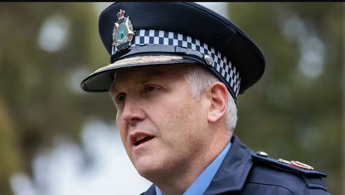 Cảnh sát Úc bắn chết thiếu niên 16 tuổi đâm dao tại Perth
